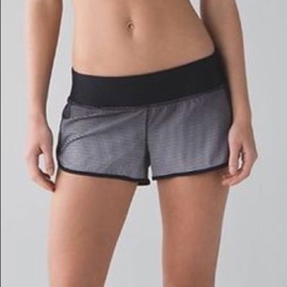 lululemon athletica Pants - Lululemon size 2 speed shorts